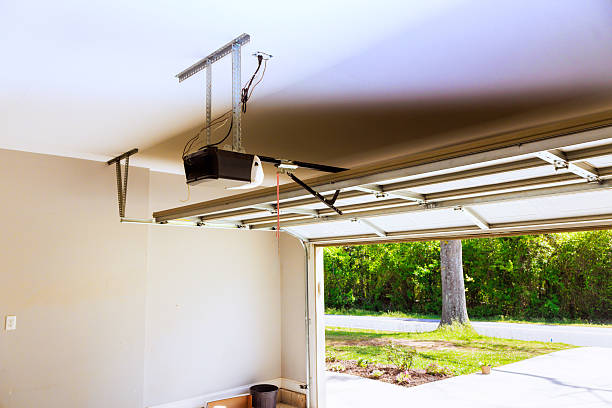 Top rated local Garage Door Roller Replacement specialists in Longview, TX